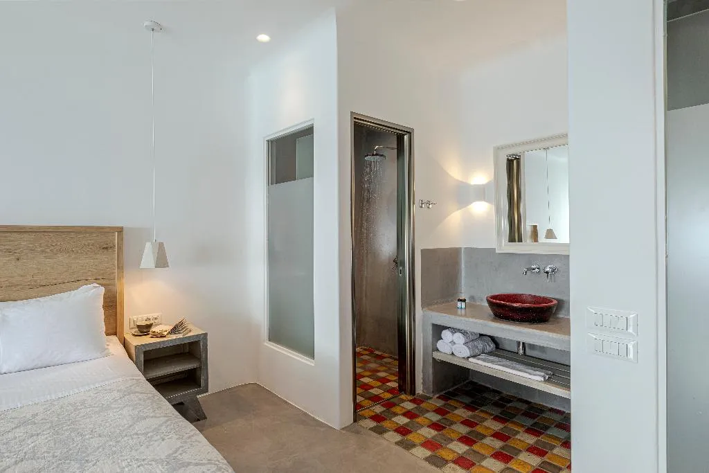 SUITE HONEYMOON Room, Afroessa Hotel, Santorini