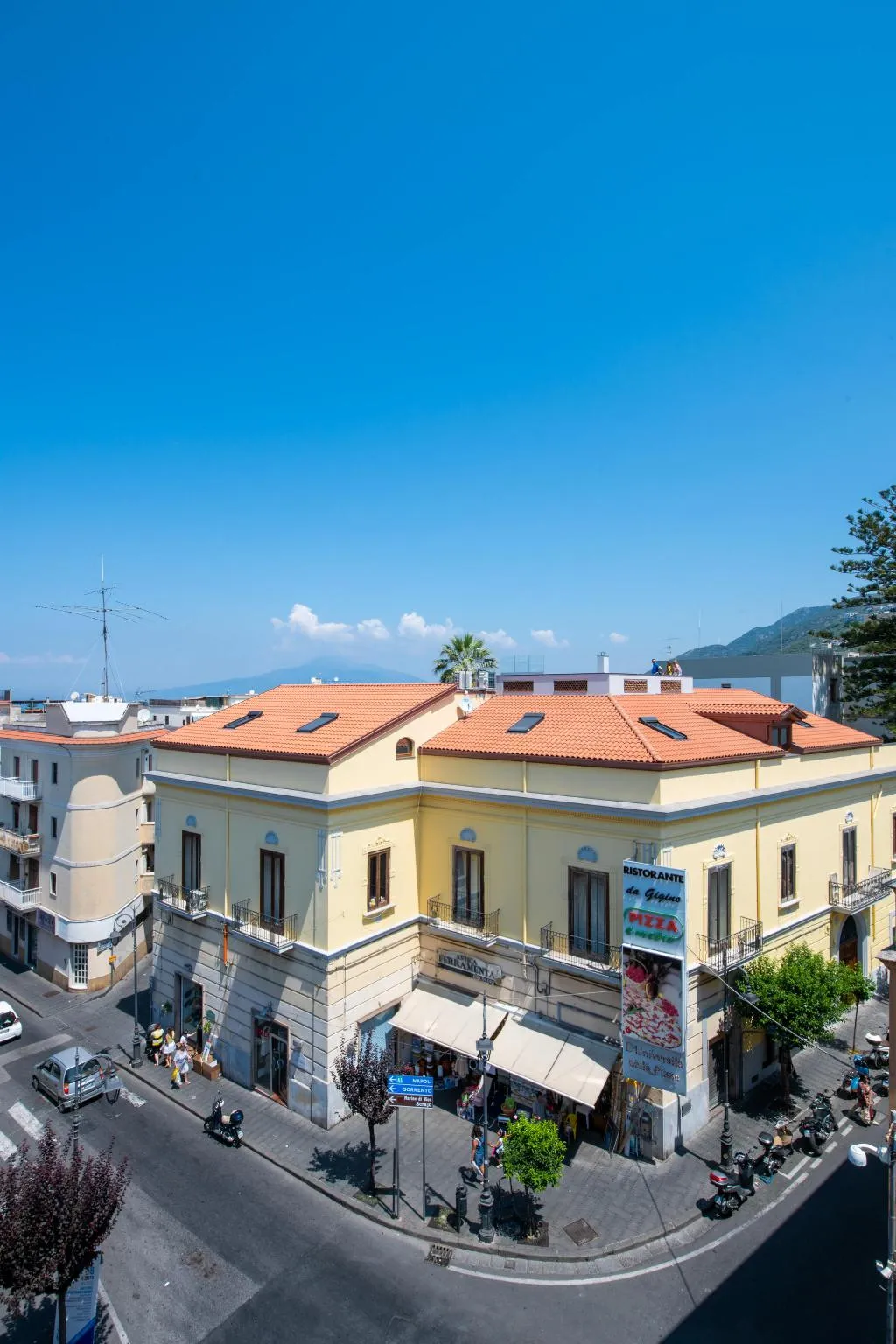 General view, Don Giulio Luxury Rooms, Naples