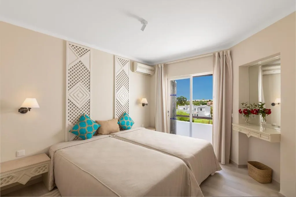 APARTMENT ONE BEDROOM Room, Clube Albufeira Garden Village, Algarve
