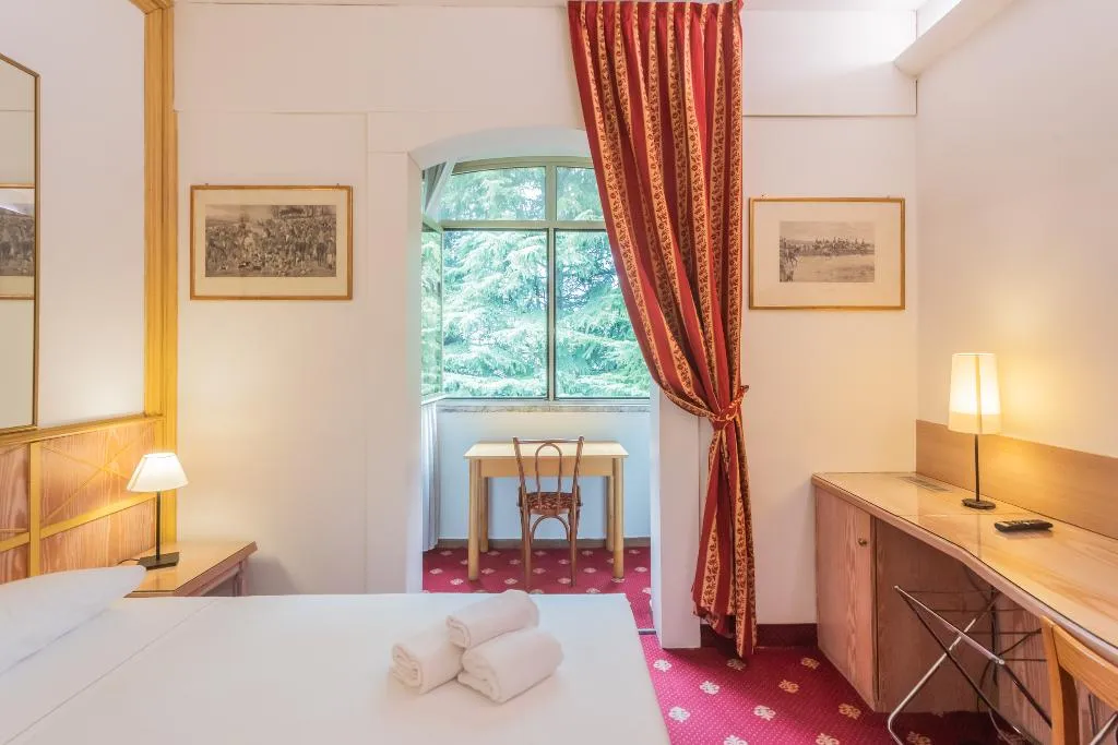 DOUBLE SUPERIOR Room, Polo, Milan