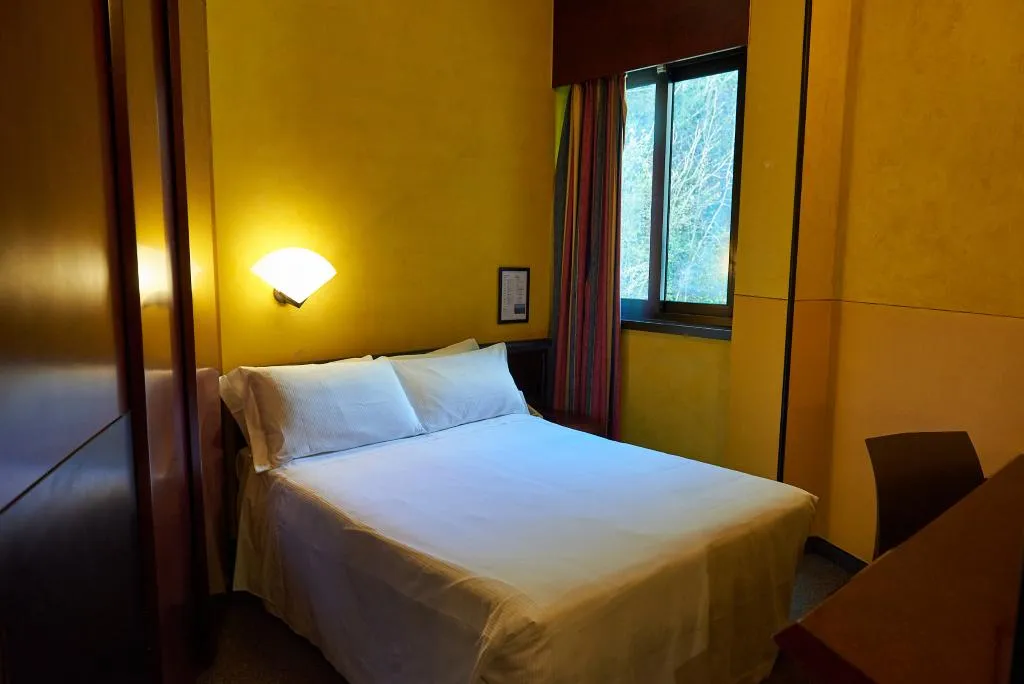 SINGLE STANDARD Room, Concorde, Milan