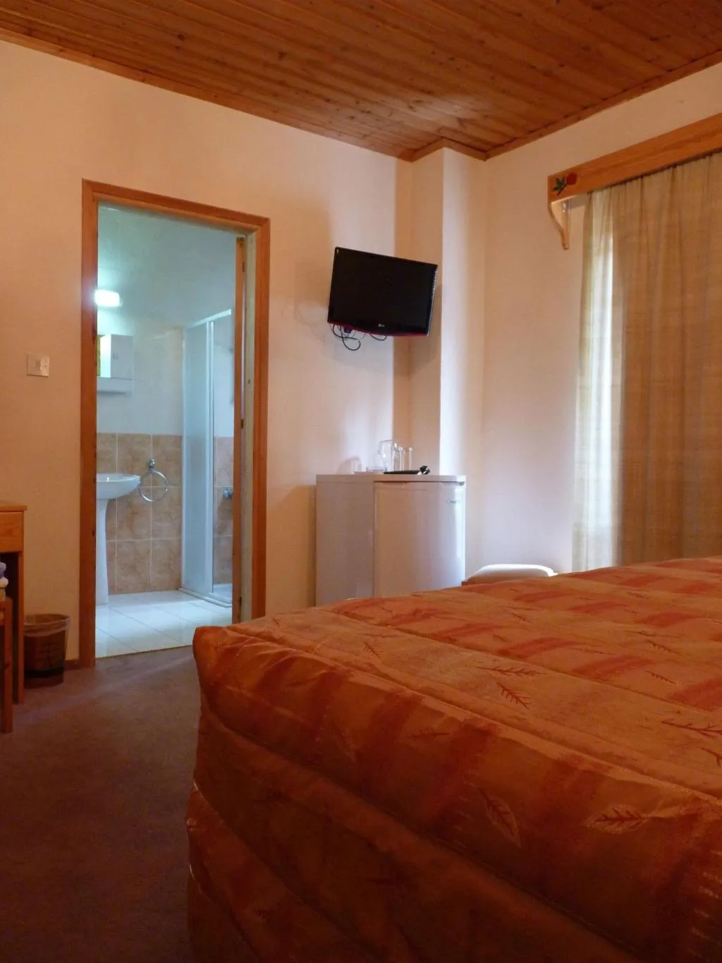 SINGLE STANDARD Room, Mountain Rose Garden Hotel, Cyprus