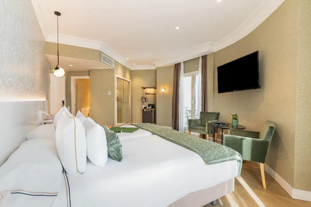 Room PREMIUM WITH VIEWS Room, Melia Plaza, Valencia