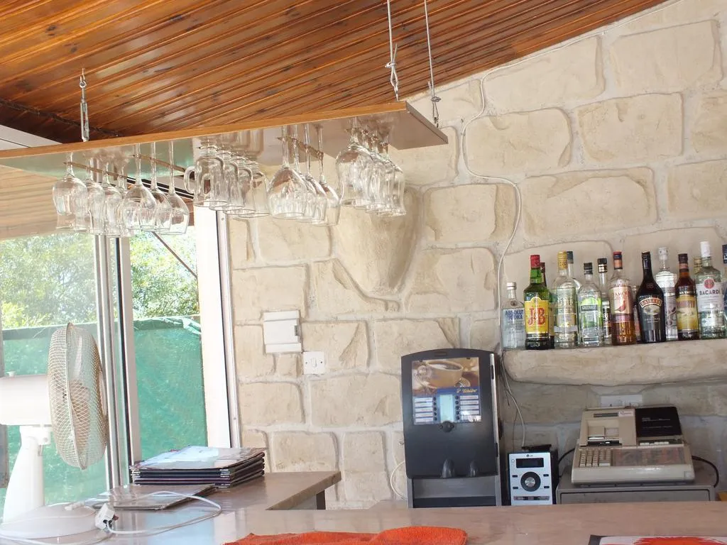 Bar, Petsas Apartments, Cyprus