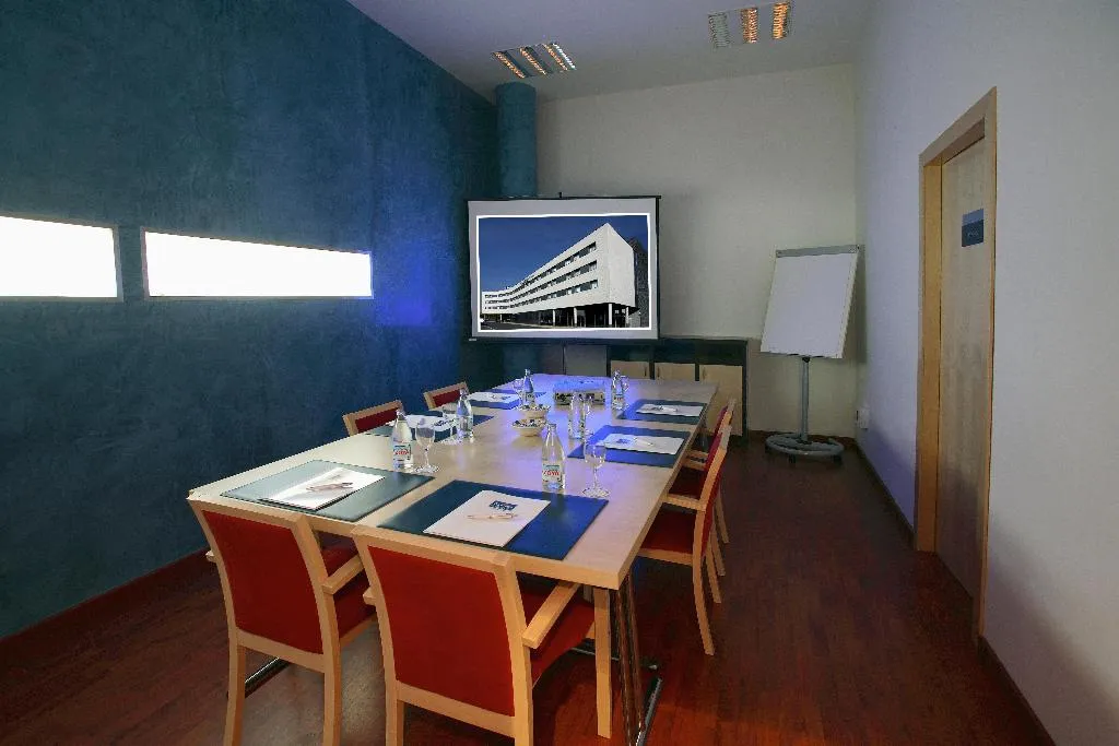 Conferences, Holiday Inn Express Molins de Rei, Barcelona