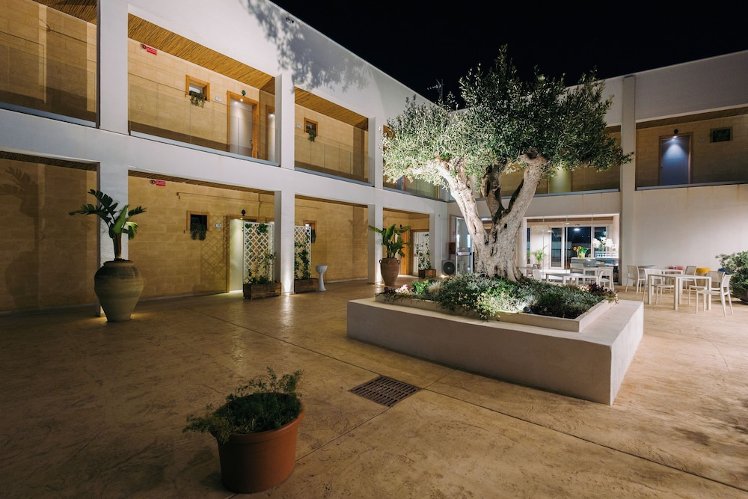 Baitan Hotel, Palermo