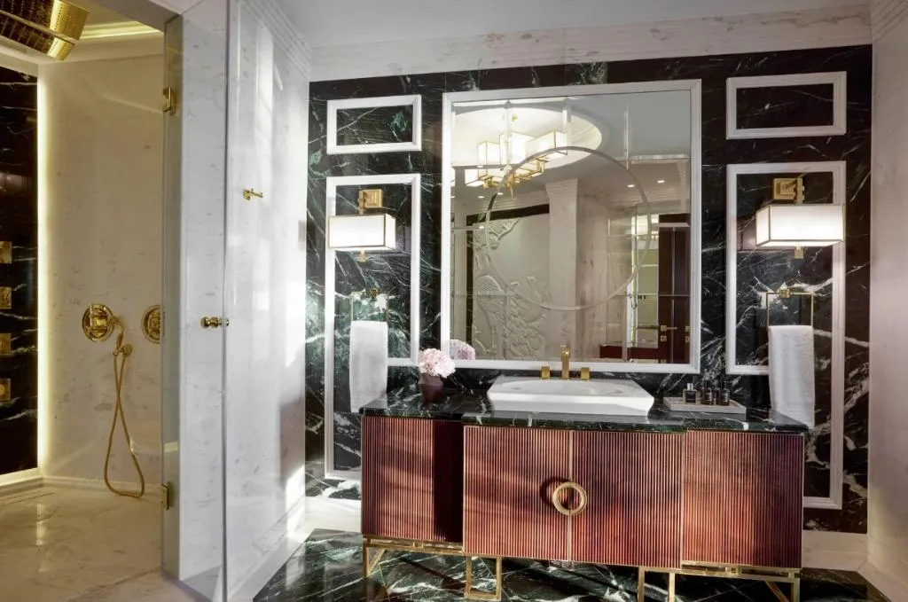 SUITE Presidential WITH VIEWS Room, Pomegranate Wellness Spa Hote, Halkidiki