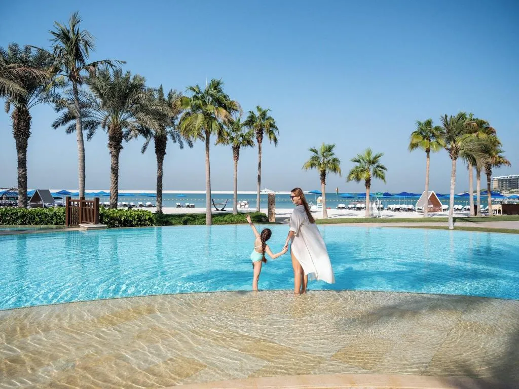 Pool, Four Seasons Resort Dubai at Jumeirah Beach, Dubai