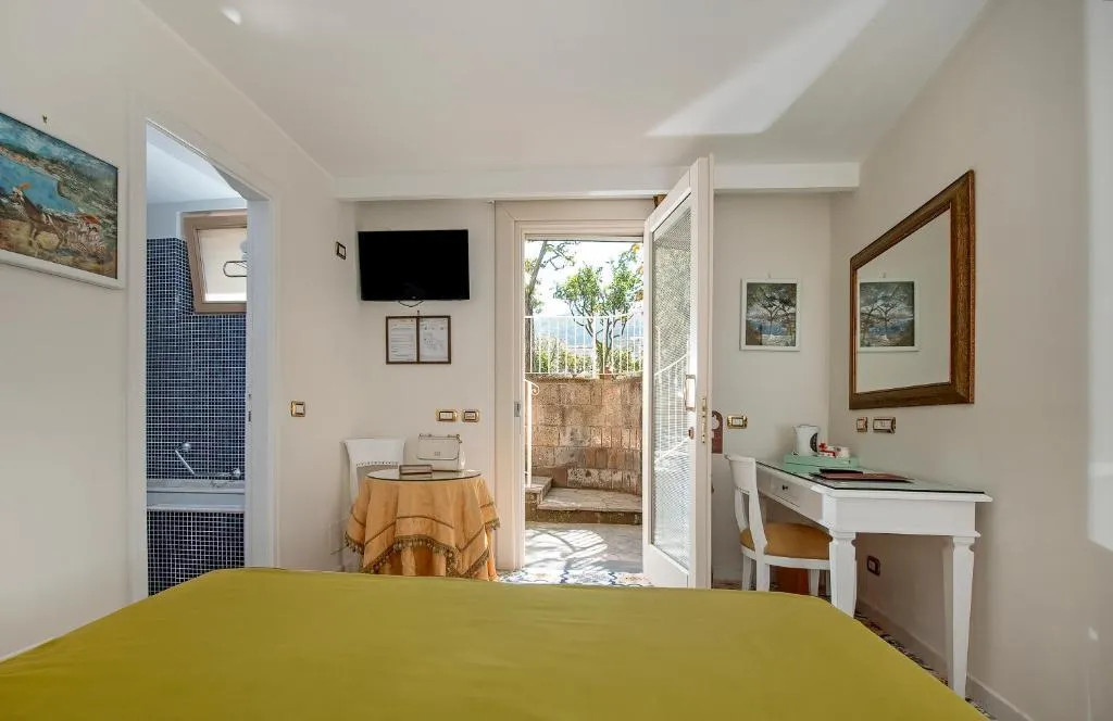 Double or Twin ANNEX Room, Antiche Mura, Naples