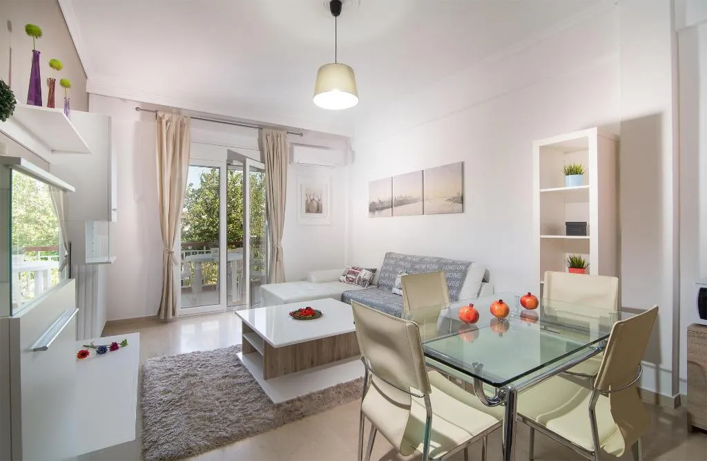 APARTMENT CAPACITY 5 Room, Michalis Apartments, Thessaloniki