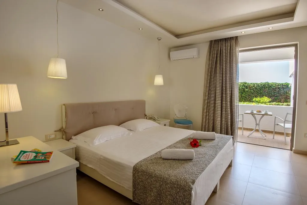 Room, Iperion Beach, Crete