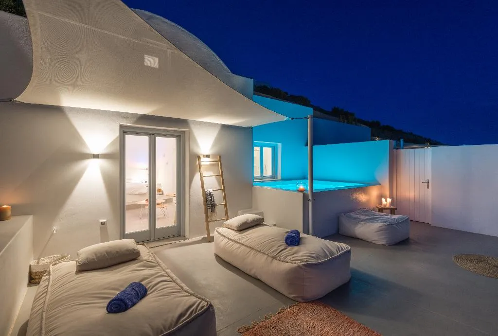 SUITE WITH PRIVATE POOL Room, Santorini Heights, Santorini