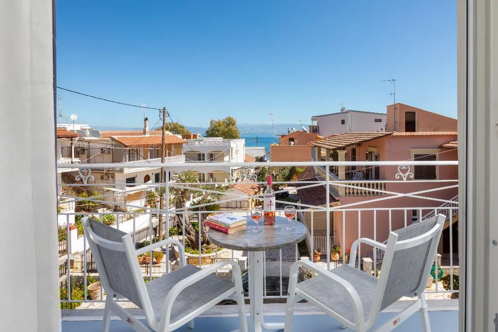Terrace, Bella Vista Beach Hotel & Studios, Corfu