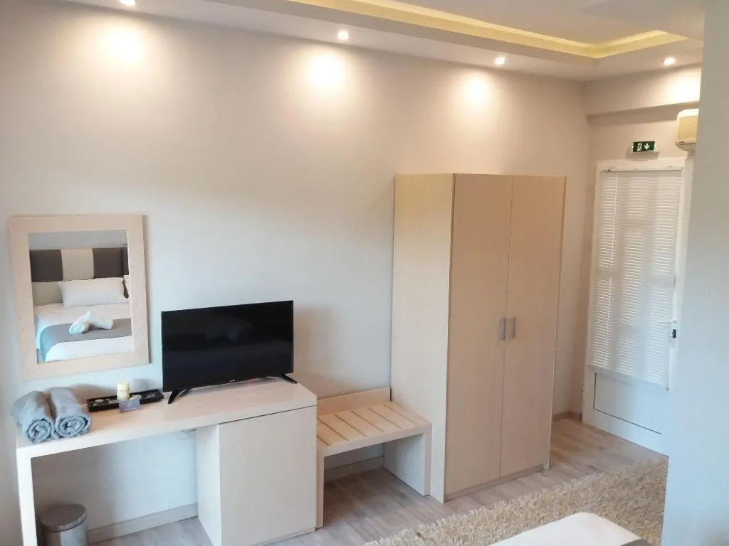 Room, Sunny Place Resort, Athens