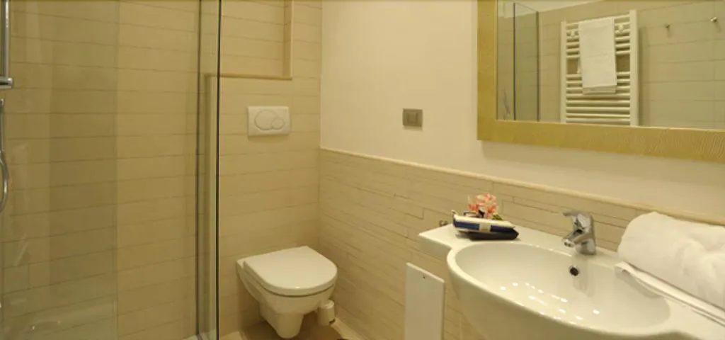 Room, Residence La Dolce Vita, Naples
