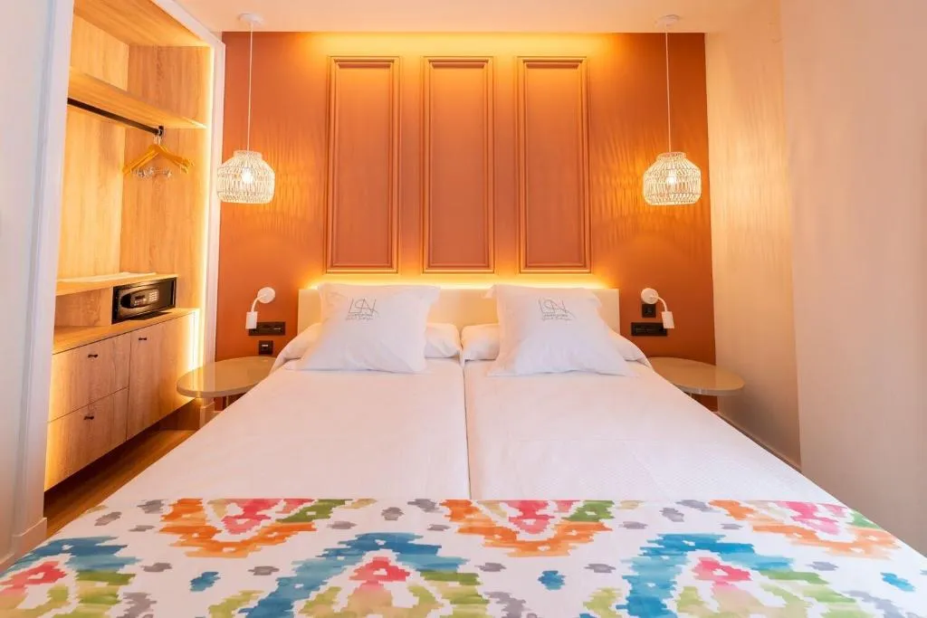 Room, La Puerta De Nerja Hostal Boutique, Costa Del Sol