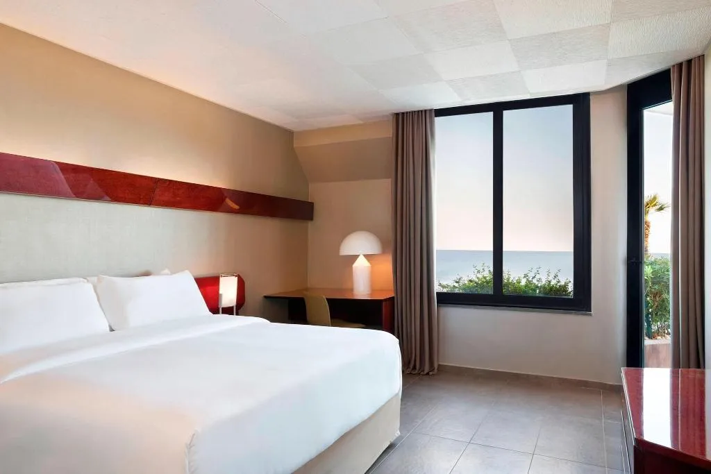 Room, Four Points by Sheraton Catania Hotel & Conference, Catania