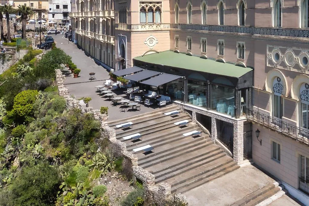 Bar, Excelsior Palace, Taormina