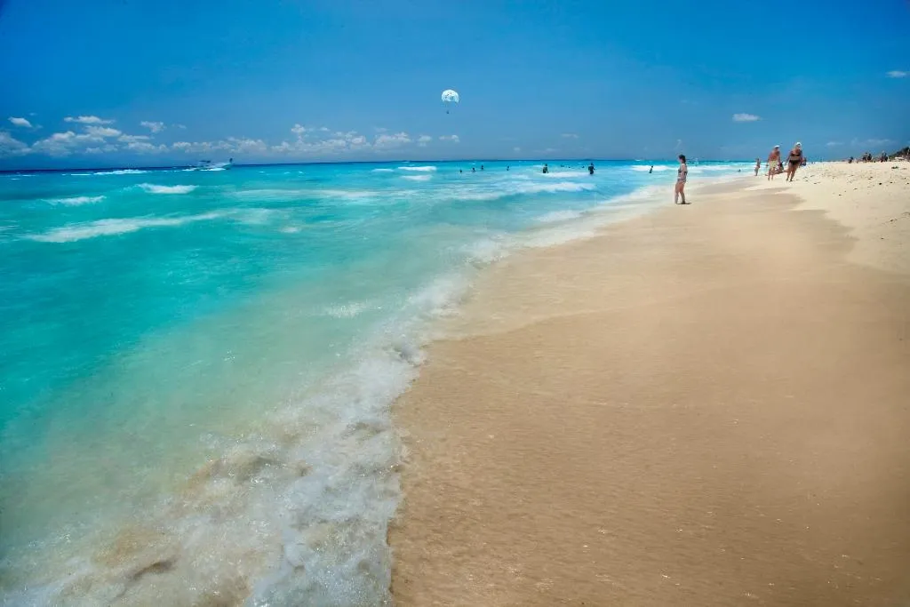 Beach, Viva Azteca by Wyndham Trademark All Inclus Resort, Cancun Area