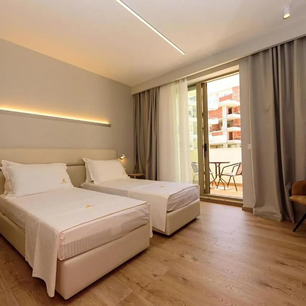 TWIN DELUXE WITH TERRACE Room, Navy Hotel, Kavaje
