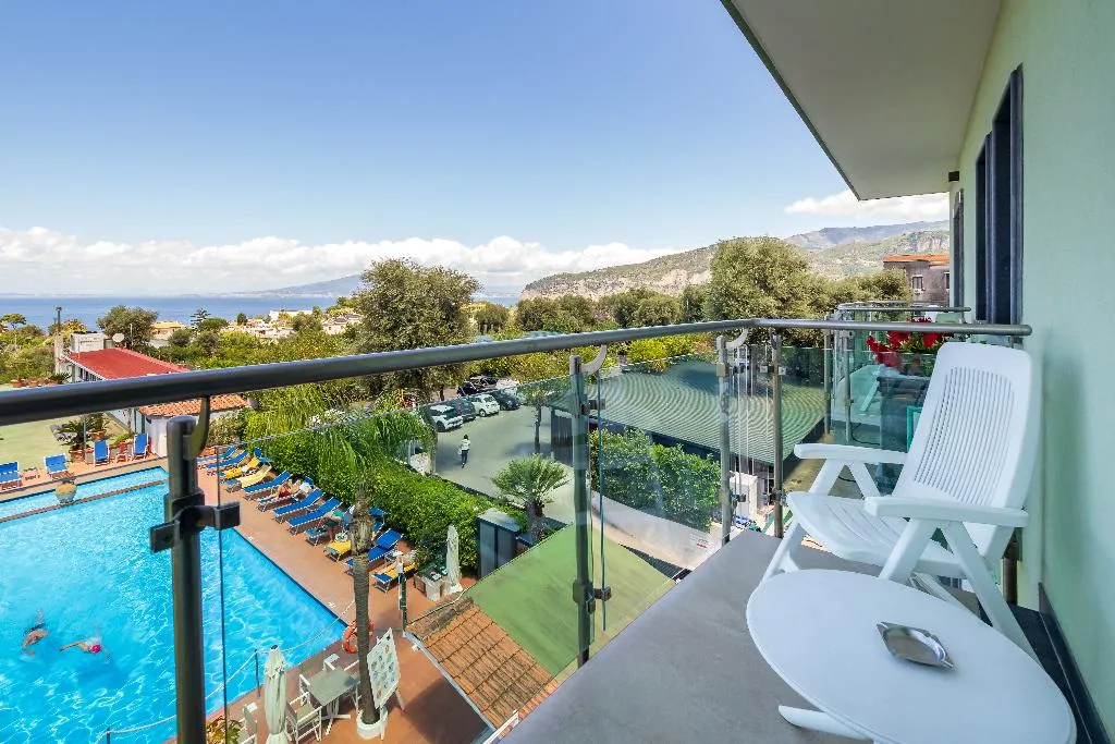 Double or Twin STANDARD Room, Comfort Hotel Gardenia Sorrento Coast, Naples