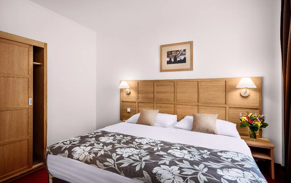 Double or Twin STANDARD Room, Central Hotel Prague, Prague