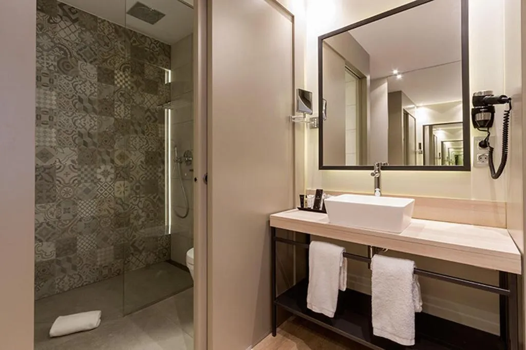 Room, Hotel Well And Come, Barcelona
