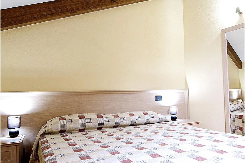 DOUBLE CLASSIC Room, Casale Antonietta, Naples