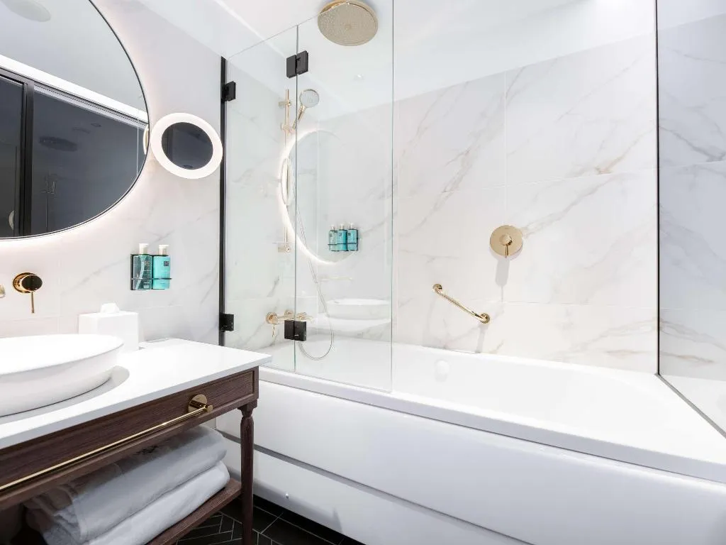 DOUBLE SUPERIOR WITH BALCONY Room, Movenpick Hotel Tallinn, Tallinn