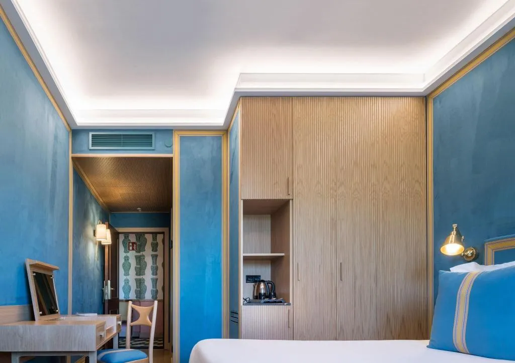 DOUBLE SINGLE USE SUPERIOR WITH VIEWS Room, Principe Pio, Madrid