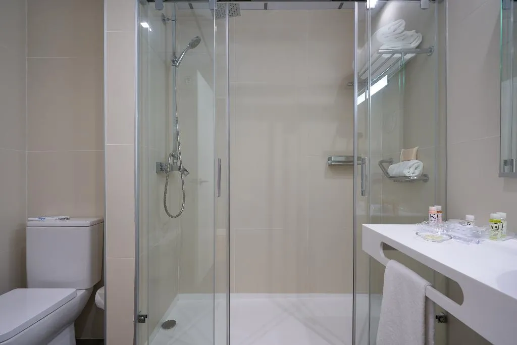 Double or Twin SUPERIOR WITH AIR CONDITIONING Room, Monte Puertatierra, Costa De La Luz