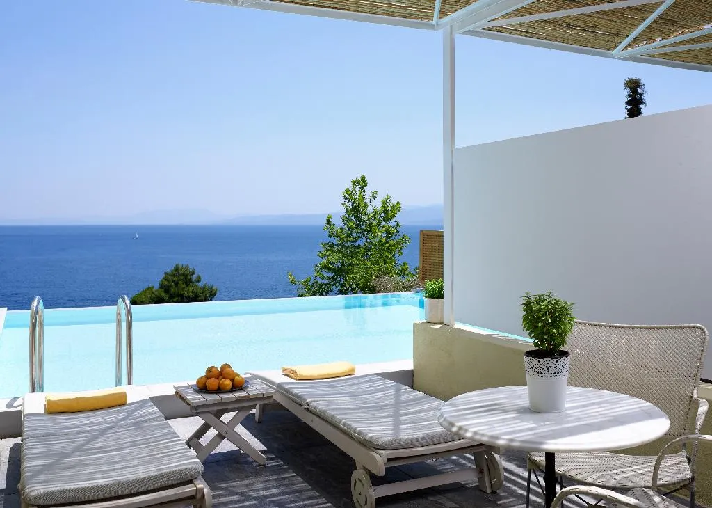 JUNIOR SUITE SEA VIEW Room, Atrium Hotel Skiathos, Skiathos