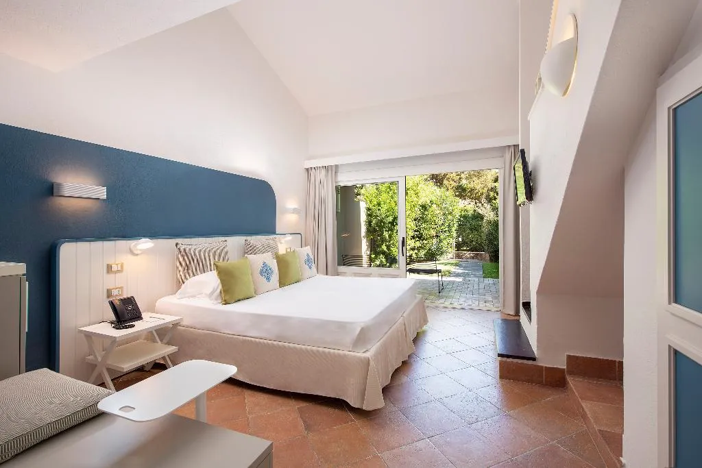 FAMILY ROOM SUPERIOR Room, The Village Chia Laguna Sardinia, Cagliari