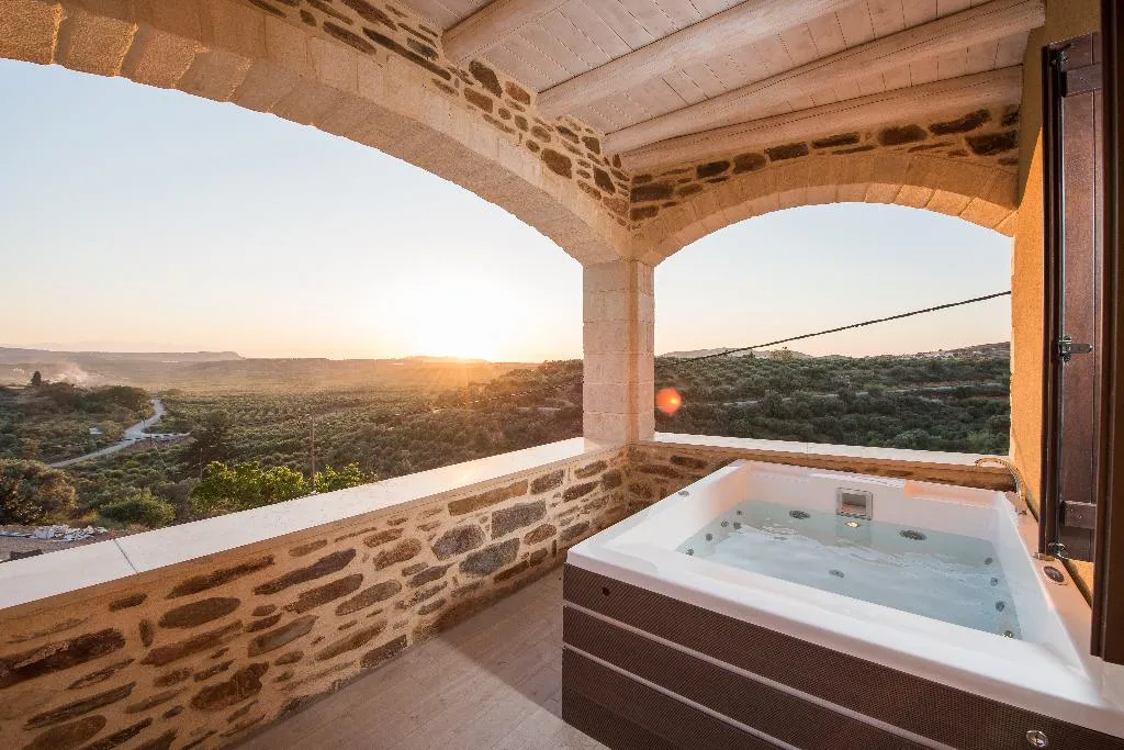 SUITE DELUXE WITH PRIVATE POOL Room, Lameriana Secret Village, Crete