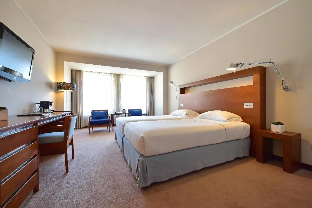 Room, Tivoli Coimbra Hotel, Porto