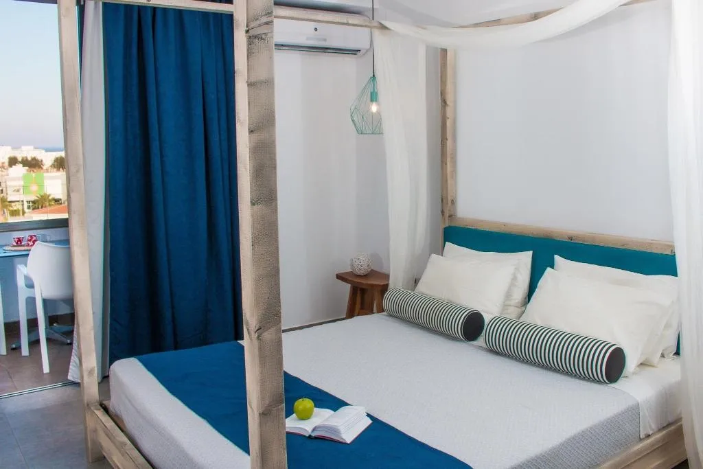 Room, Malibu Boutique, Rhodes