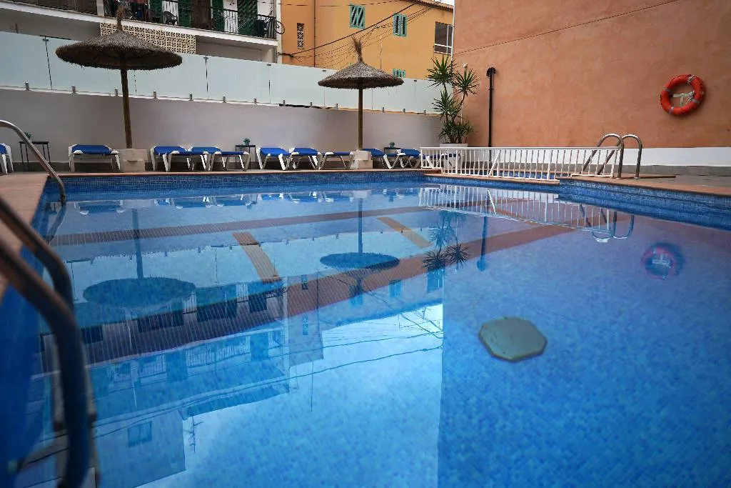 Pool, Teide, Majorca