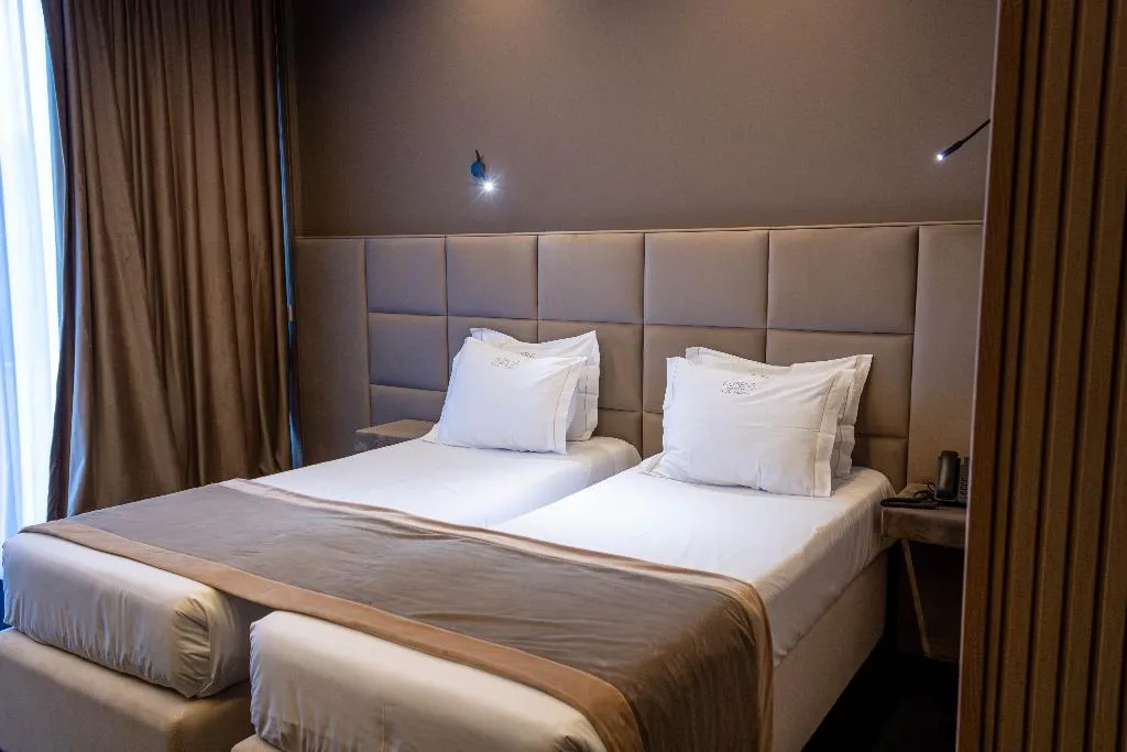 Double or Twin SUPERIOR Room, Rubens Hotels & Spa, Porto