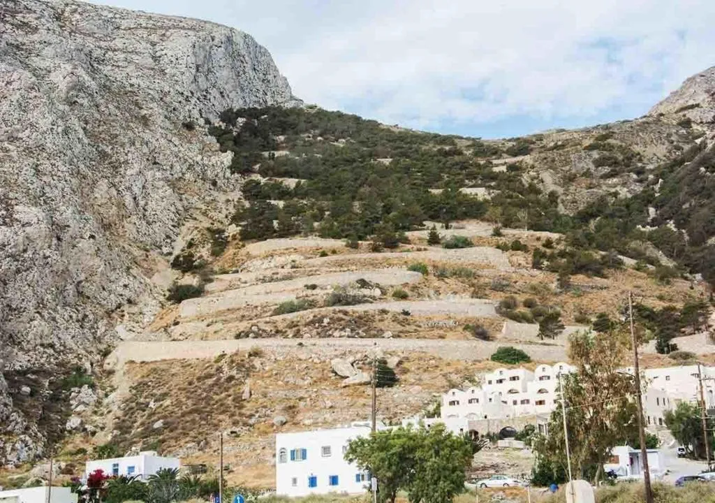 General view, Sail Inn, Santorini