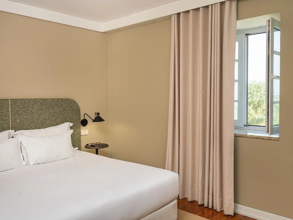 DOUBLE PRESTIGE Room, Forrester Essence Douro Hotel, Porto