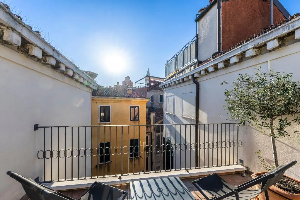 DOUBLE WITH TERRACE WITH VIEWS Room, Casa Verardo - Residenza D'Epoca, Venice