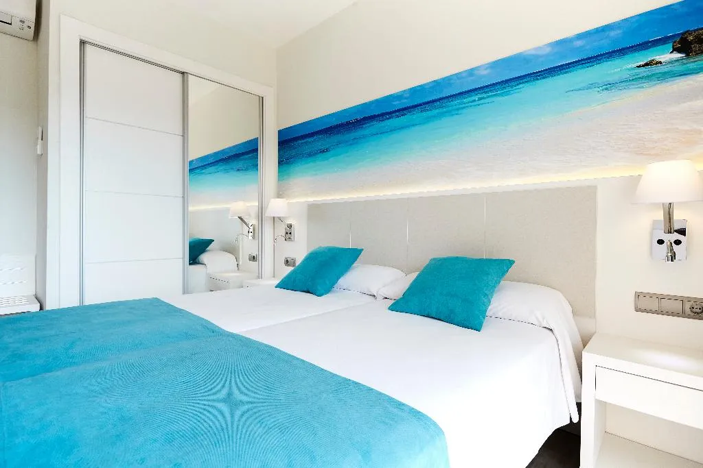 DOUBLE PREMIUM Room, Invisa Hotel Es Pla, Ibiza