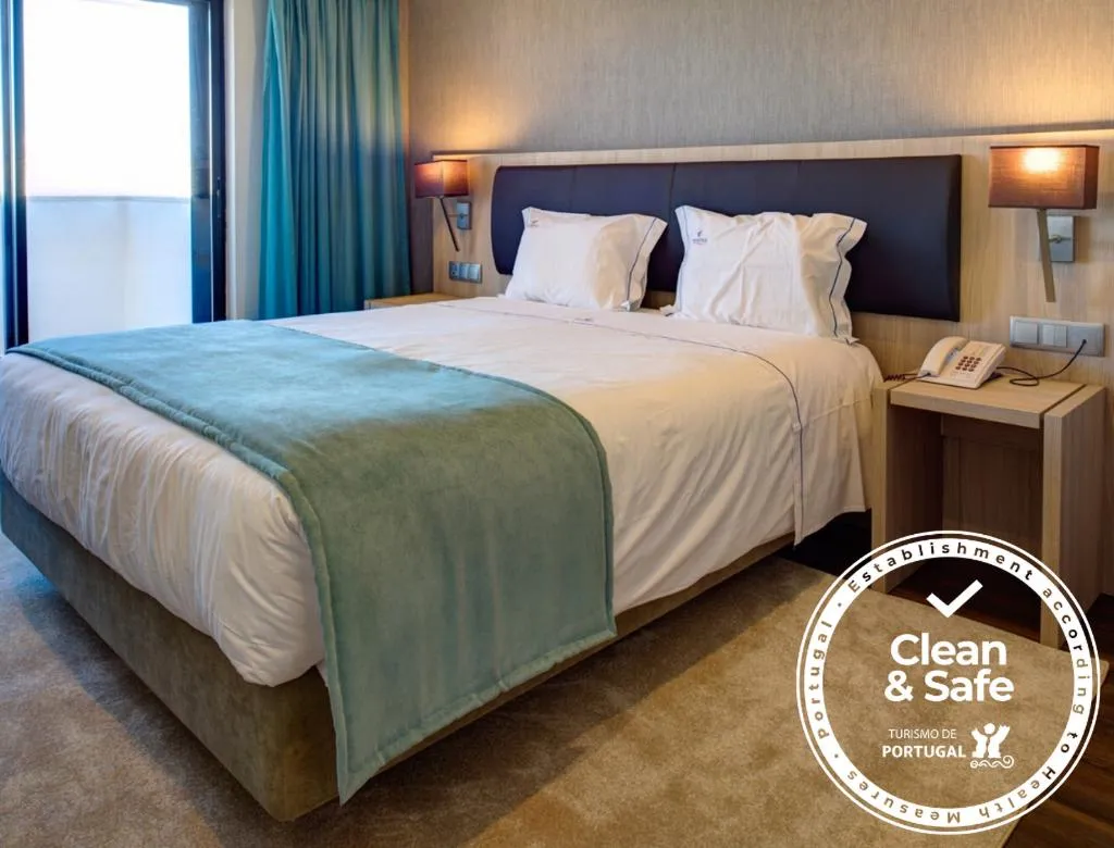 Double or Twin STANDARD Room, VIP Executive Zurique, Lisbon
