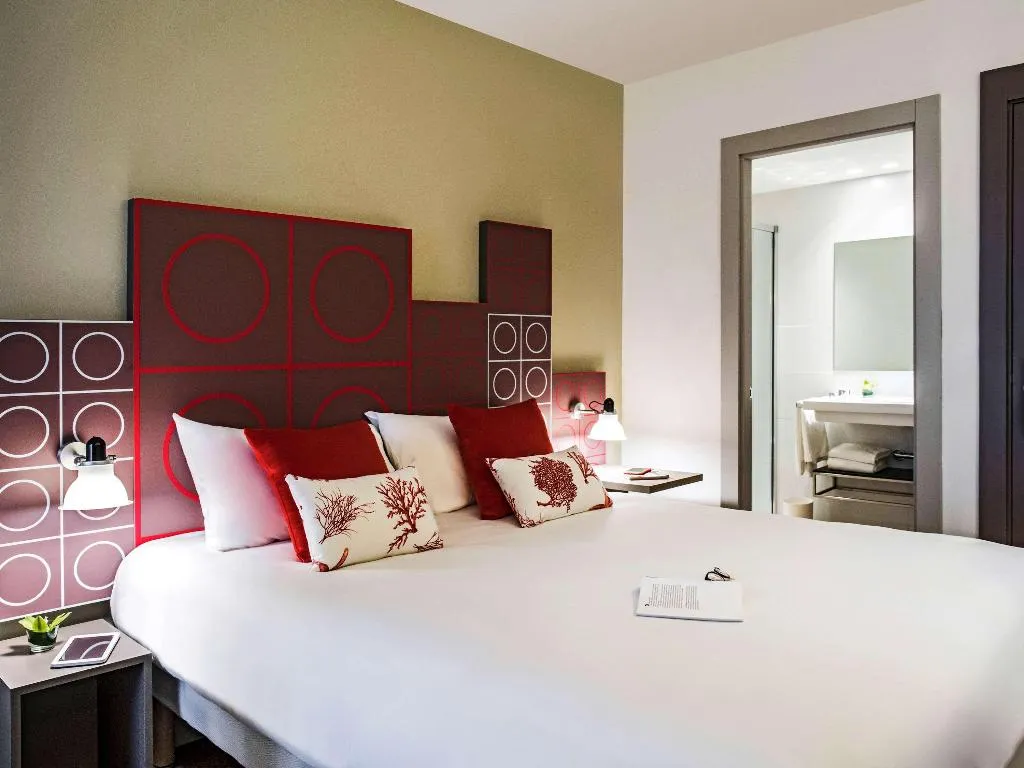 DOUBLE INNER Room, Ibis Styles Barcelona Centre, Barcelona