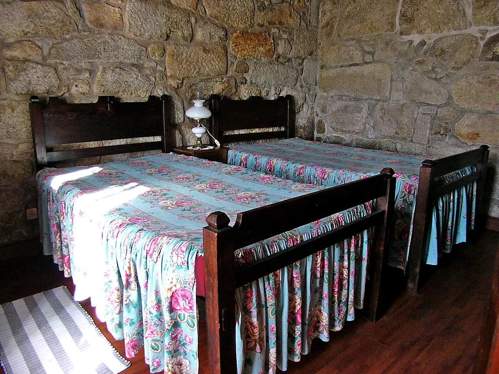CHALET TWO BEDROOMS Room, Quinta De Paco D Anha, Porto