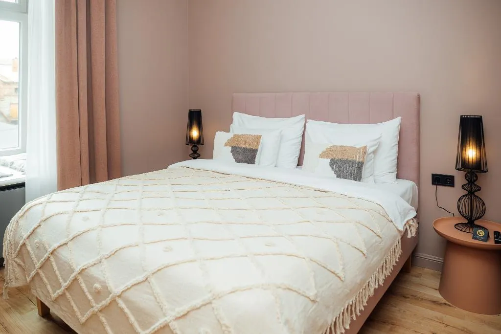 DOUBLE CLASSIC Room, Aparthotel Amella, Riga