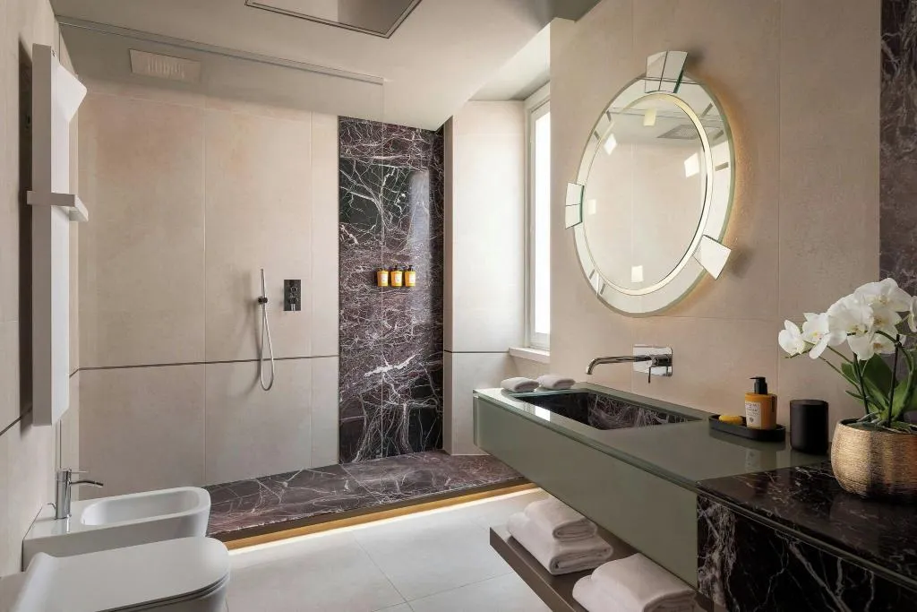 JUNIOR SUITE KING BED ONE BEDROOM  Room, The Pantheon Iconic Rome Hotel, Rome