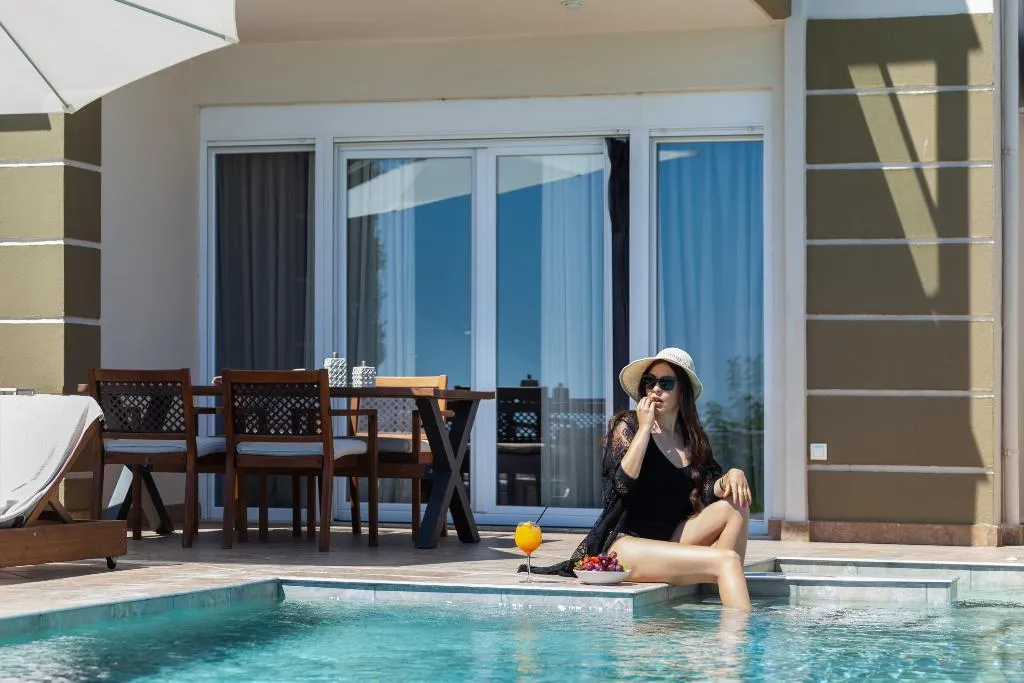 VILLA THREE BEDROOMS WITH PRIVATE POOL Room, Sunny Villas and Spa, Halkidiki