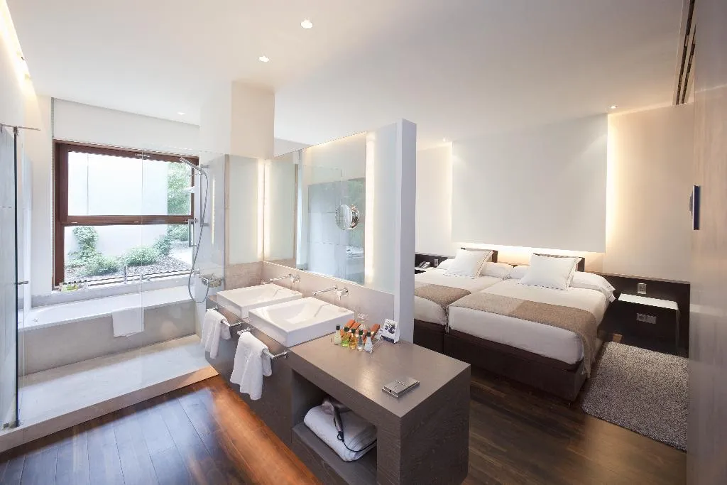 DOUBLE STANDARD Room, Parador de Alcala de Henares, Madrid