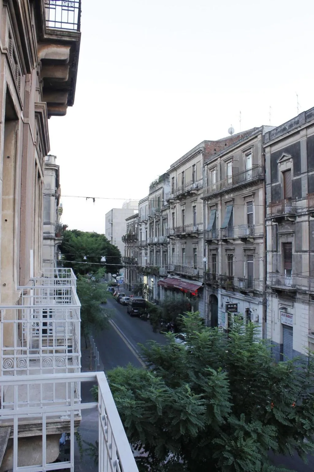 General view, La Casa Di Isabella, Catania